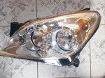 Reflektor przód Opel Astra H